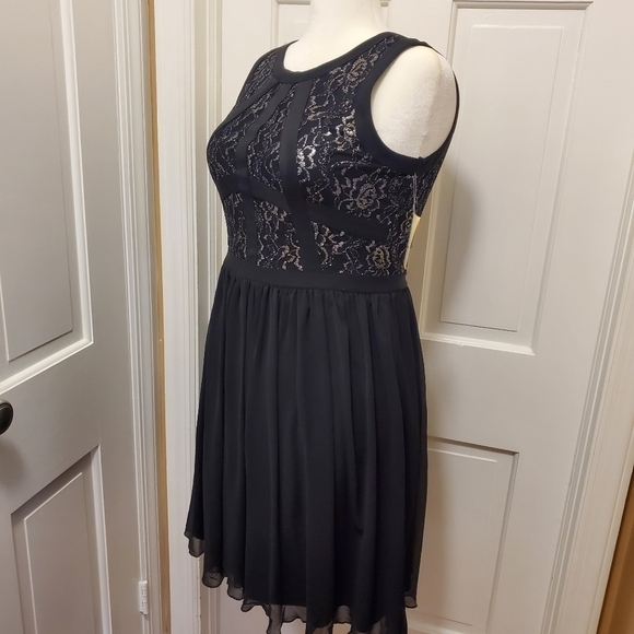NWT ECI New York Black/Silver Cocktail Dress Size 14 Missy Retail $64.00 - Picture 5 of 13